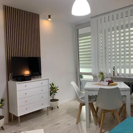 Apartament Unezko กดัญสก์ ภายนอก รูปภาพ